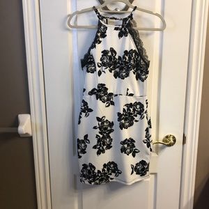 Women’s dress